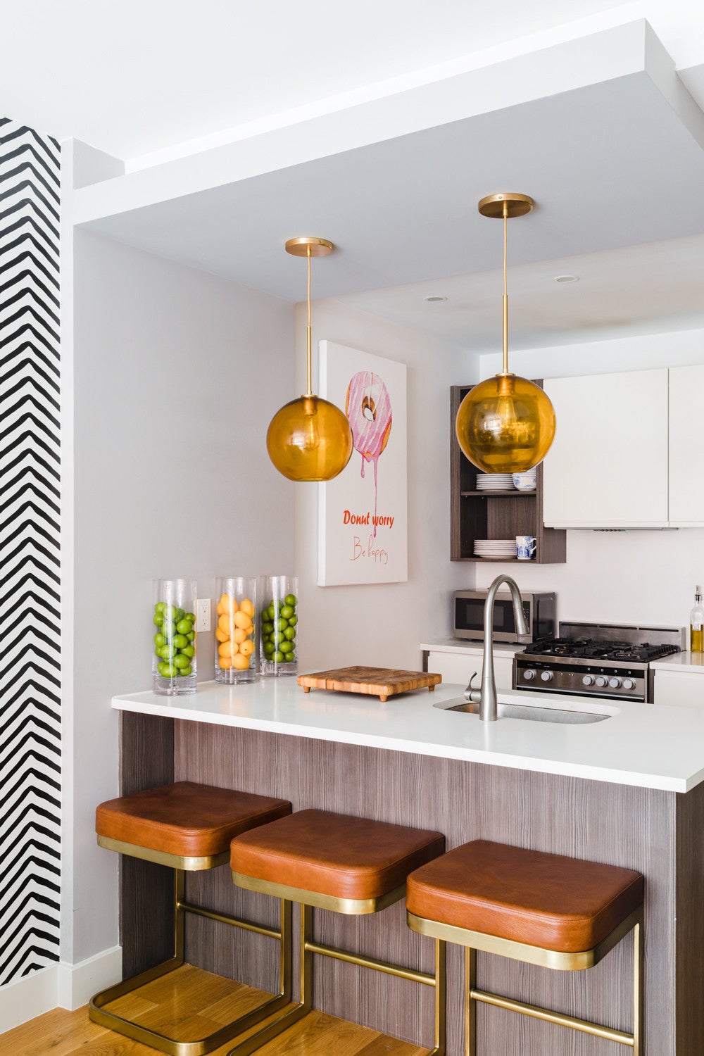 This Celebrity Chef’s Apartment Is as Bold as His Personality
