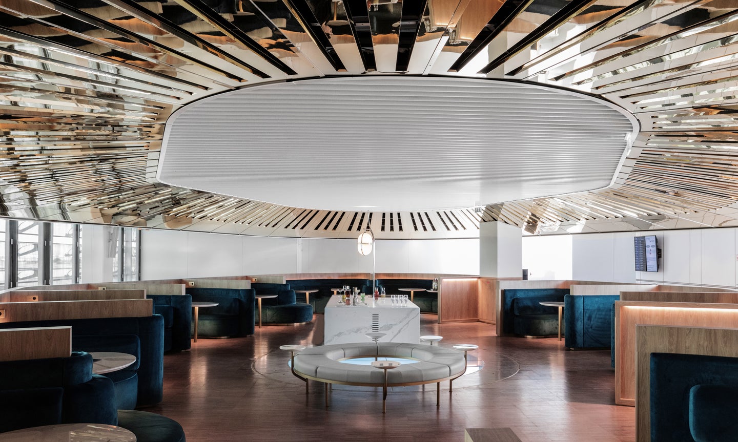 The Most Jaw Dropping Airport Lounge in the World