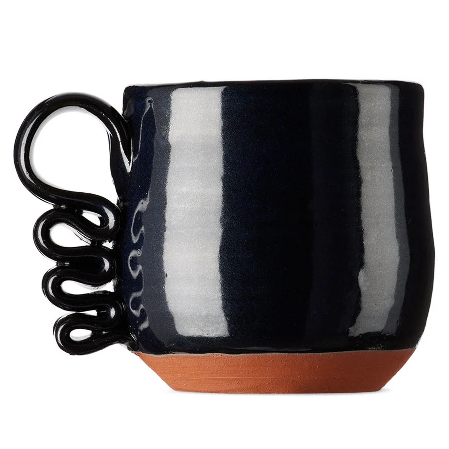 Black mug with ribbon handle