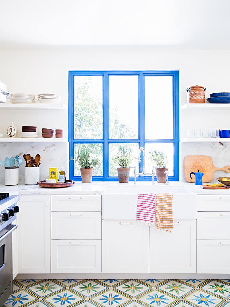 colorful window frames are a thing (and we love them)