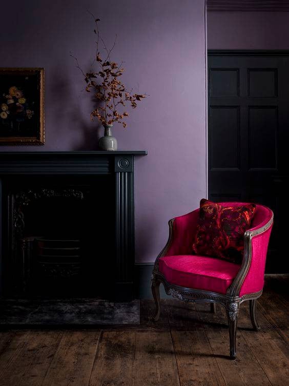 benjamin moore color of the year purple living room with pink chair