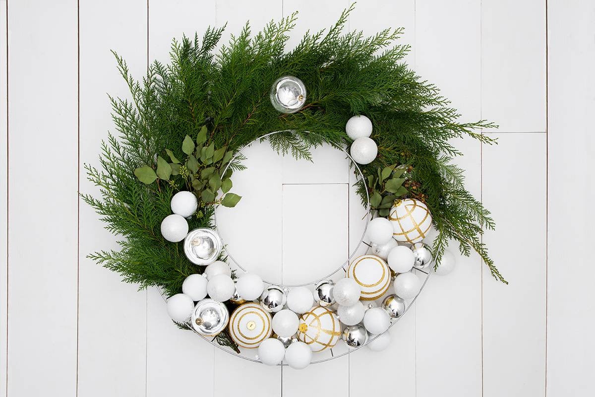 One Item, Three Ways: A Festive Winter Wreath