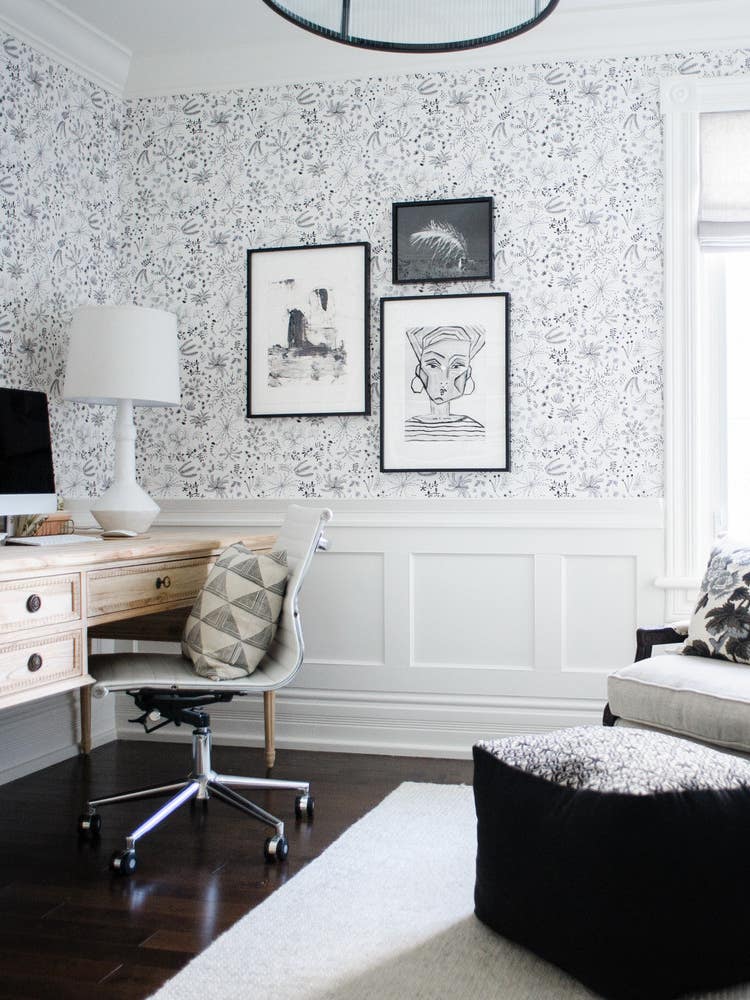 Designing a Black and White Home Office That Inspires