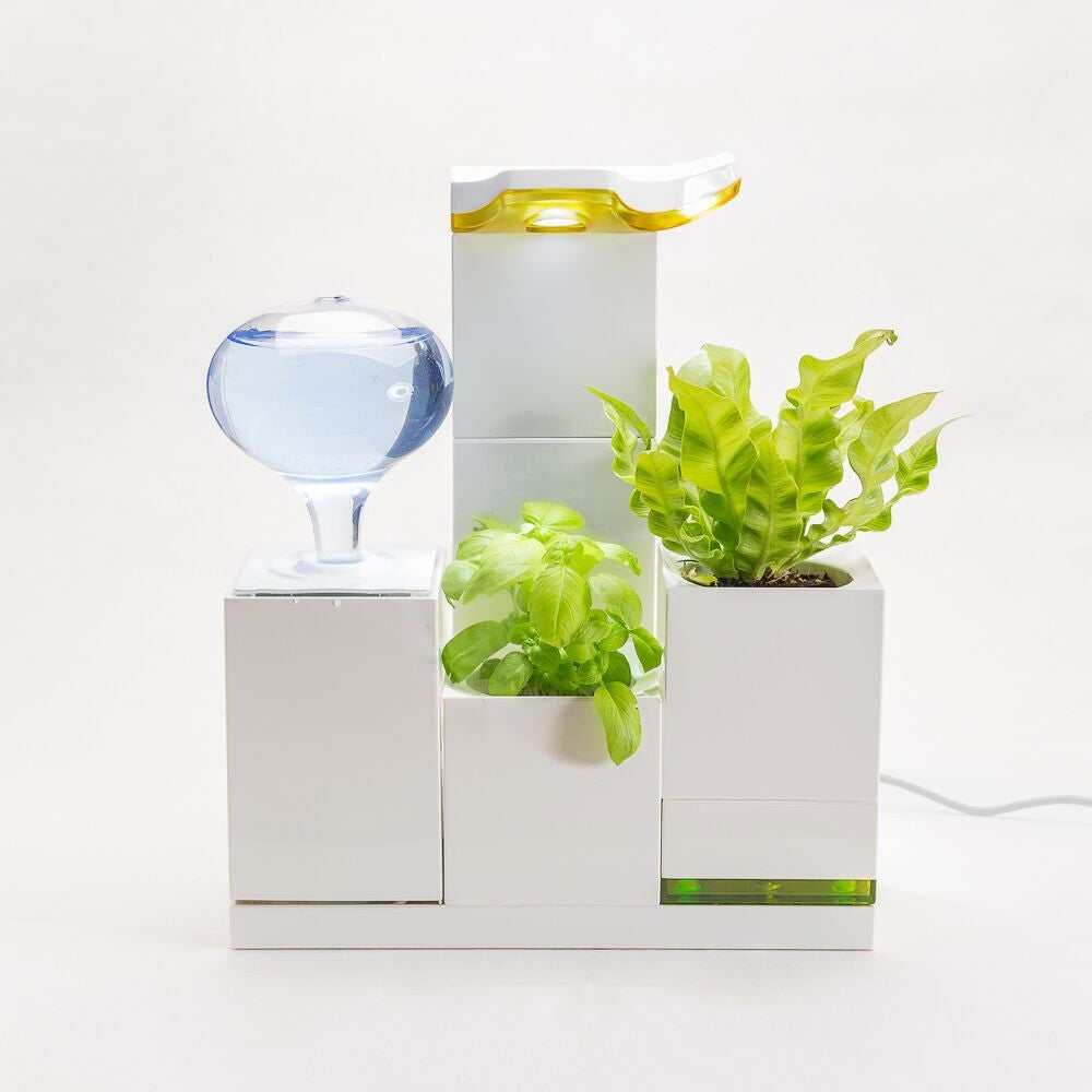 This Lego-Like Smart Planter Is Perfect for Small Spaces