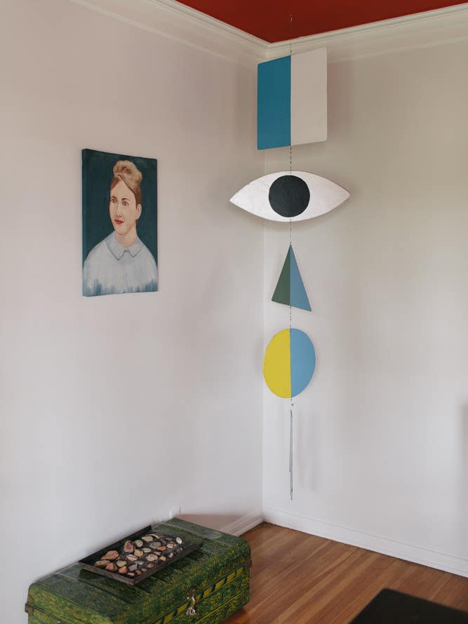 Inside Nancy Steiner's LA Home- quirky sculpture