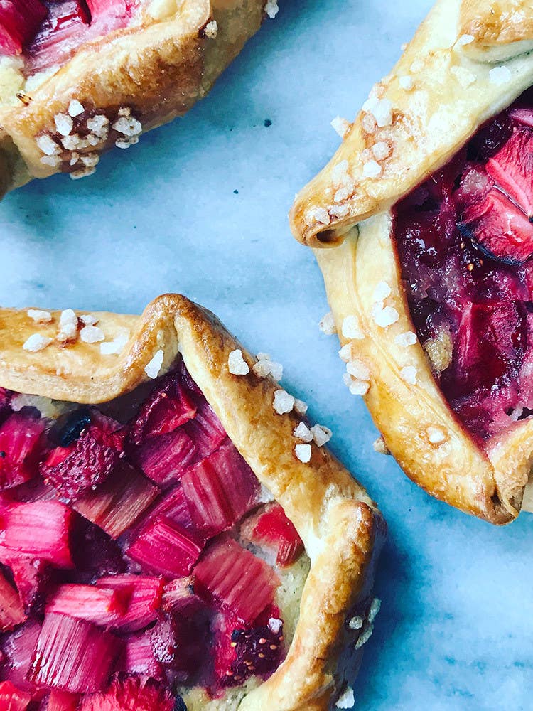 14 Summer Dishes That Pair Perfectly With Rosé- Pistachio Raspberry Rose Tart