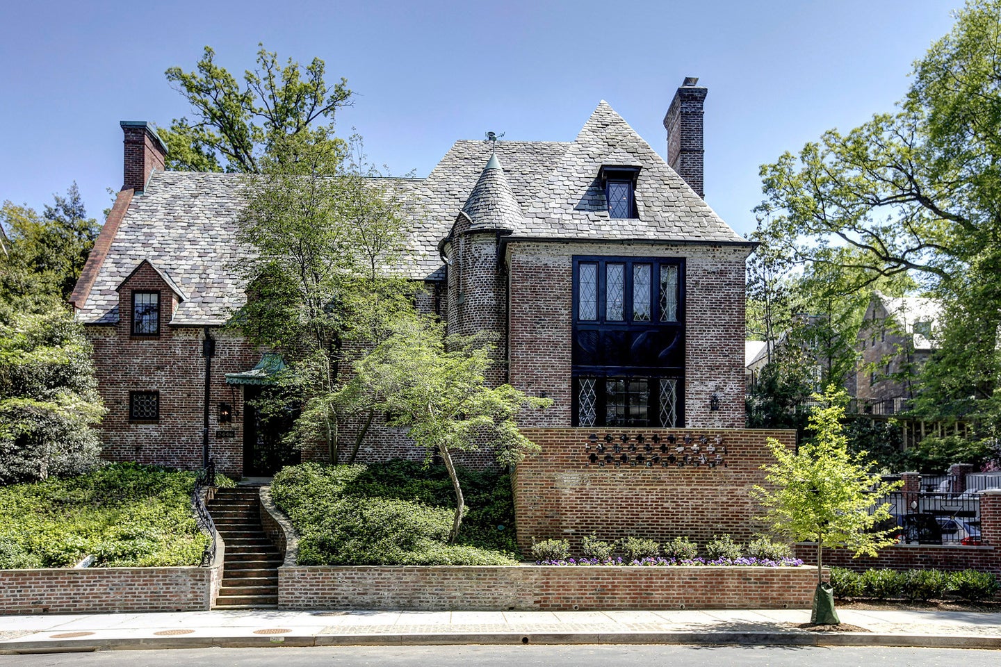 Obama Just Bought His D.C Rental Home