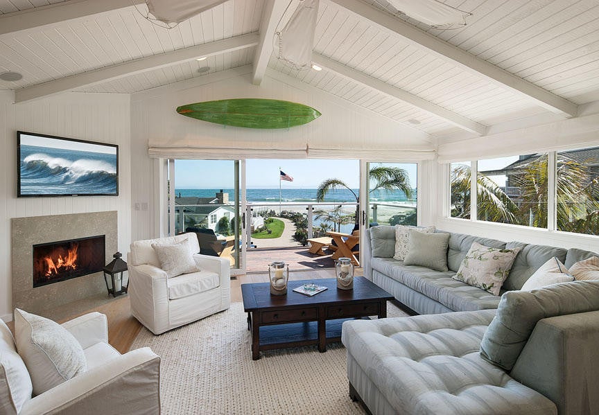 Ashton Kutcher And Mila Kunis Just Bought A New Beach House