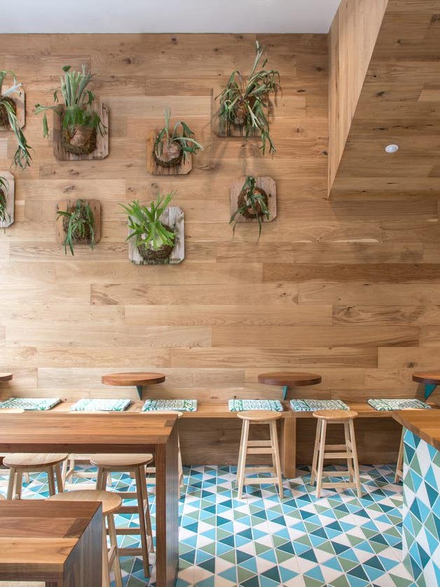 This LA Eatery Was Inspired By a Midcentury Hawaiian Home