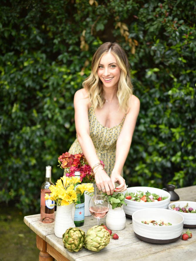 How To Throw an Outdoor Party Under $100
