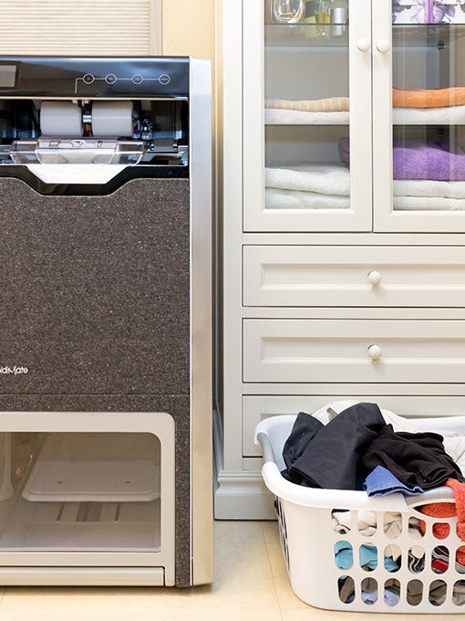 Yes, a Laundry-Folding Robot Actually Exists