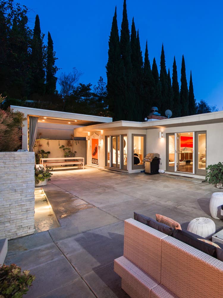 Rose McGowan Sold Her Hollywood Hills Home in Less Than a Month