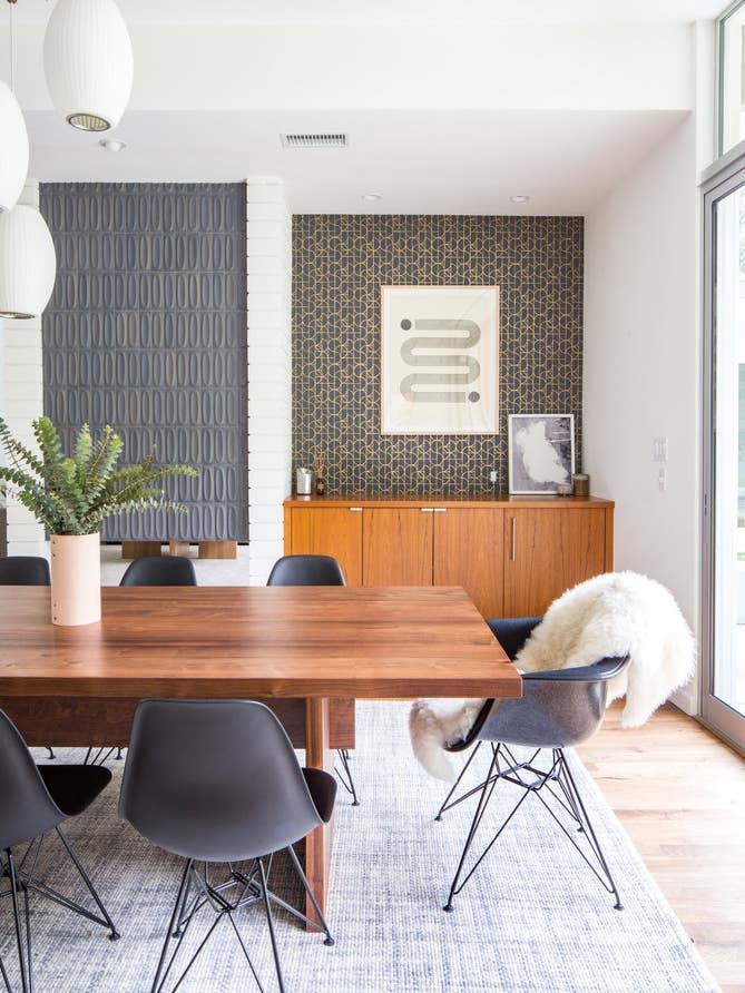 Everything We Love About Mid-Century Design, in One Dining Room