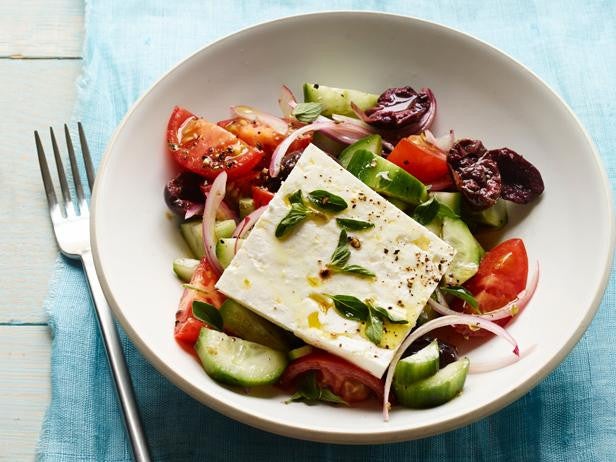 How to Eat Like You&#8217;re in the Mediterranean, Even When You&#8217;re Not