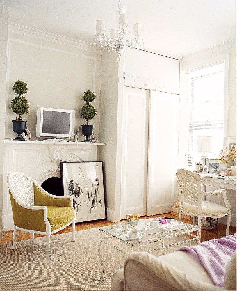 10 home decor essentials every small space needs