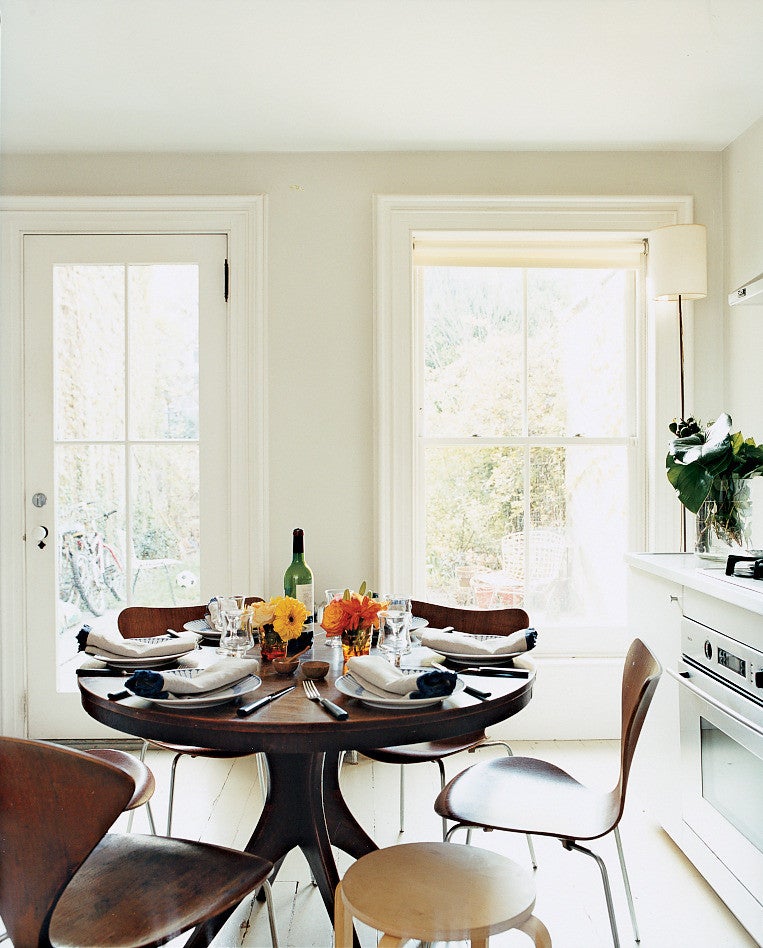 9 tips for small-space entertaining