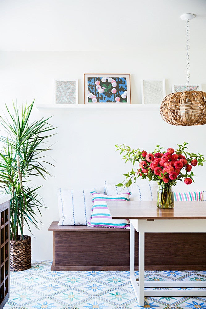 13 things every stylish girl has at home