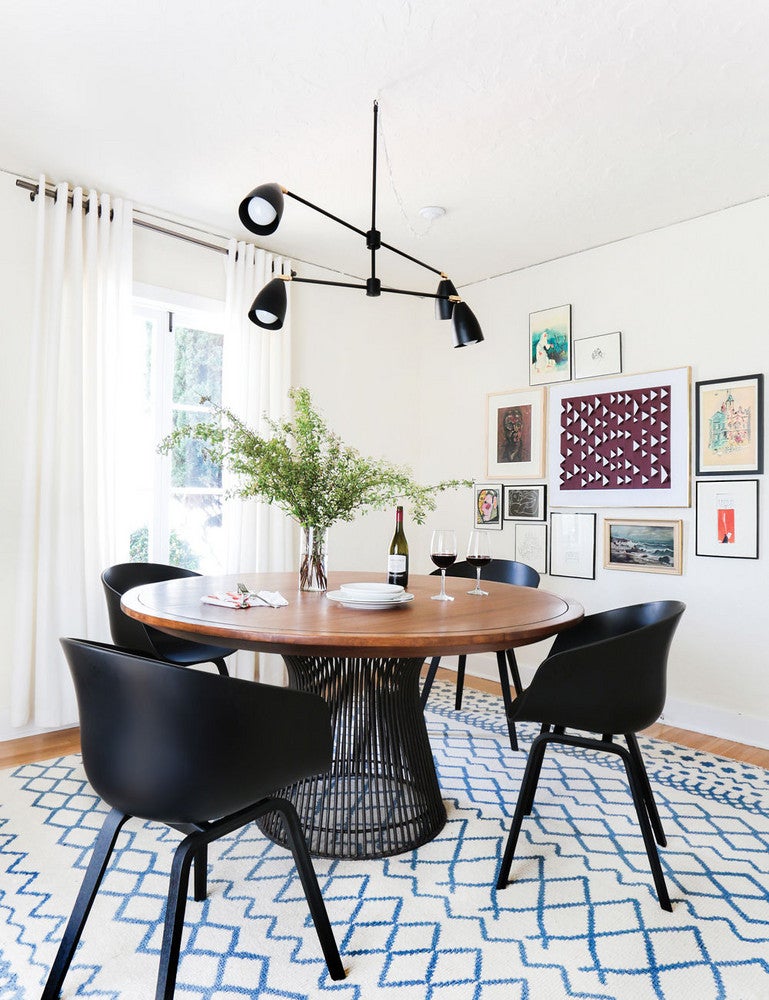 Black and White Dining room