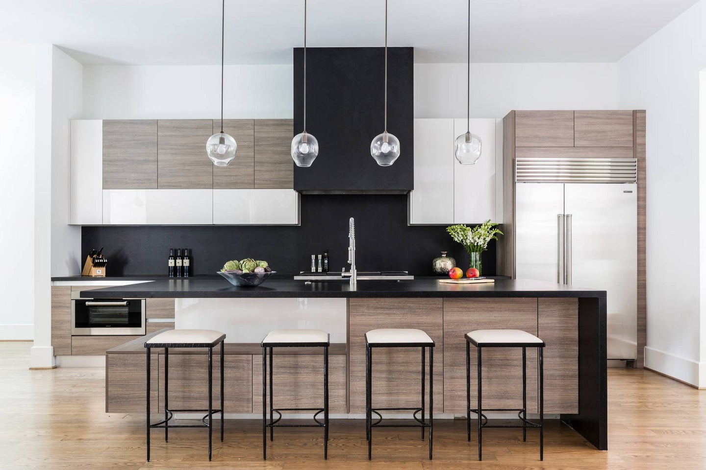 Marie Flanigan Interiors Houston Texas Home Design Black Wood Contemporary Kitchen