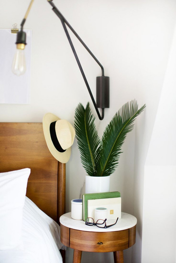Best Night Stand Alternative Ideas For Small Bedrooms | domino