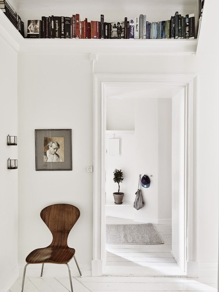 The Best Shelves for Small Spaces Sparse Wabi-Sabi Shelving