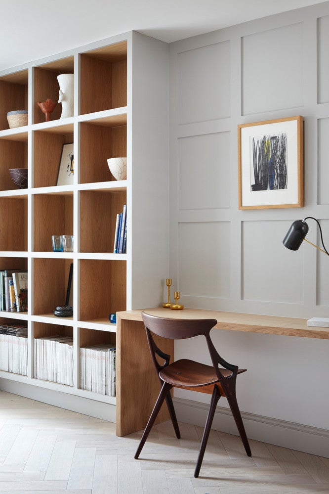 14 Reasons Why We Love Built-In Bookshelves