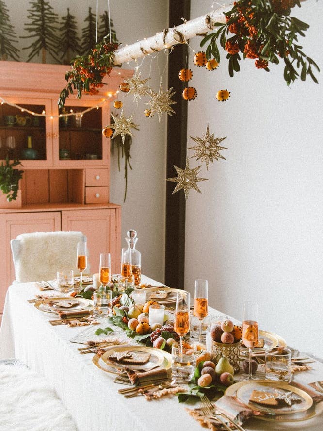 best holiday tablescapes pinterest