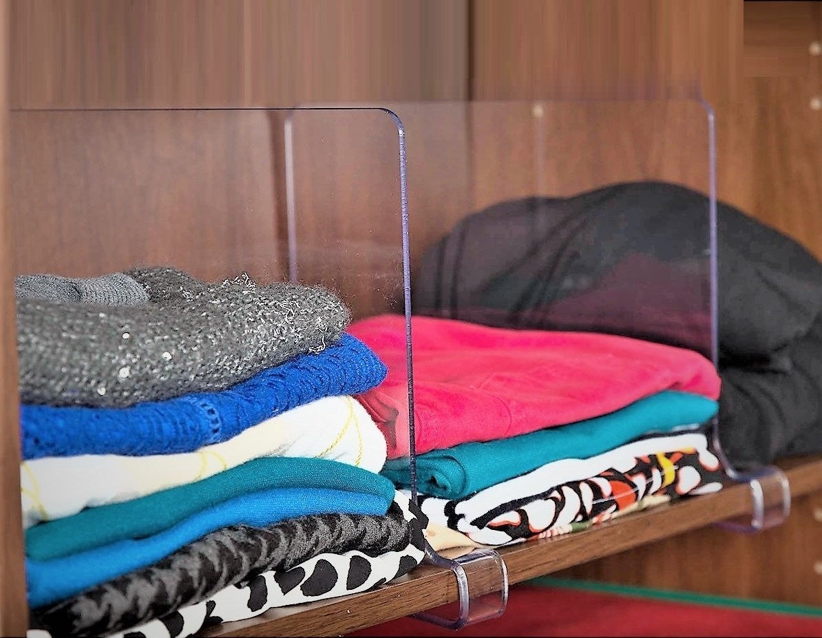 10 Must-Haves For an Organized Closet