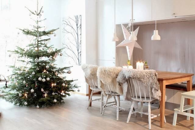 scandinavian christmas decor white room with christmas tree