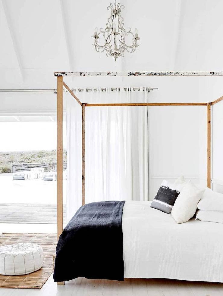 How A Canopy Bed Can Upgrade Your Bedroom Decor: seaside sophisticated