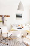 2017's Best Small Space Decorating Ideas- dining nook