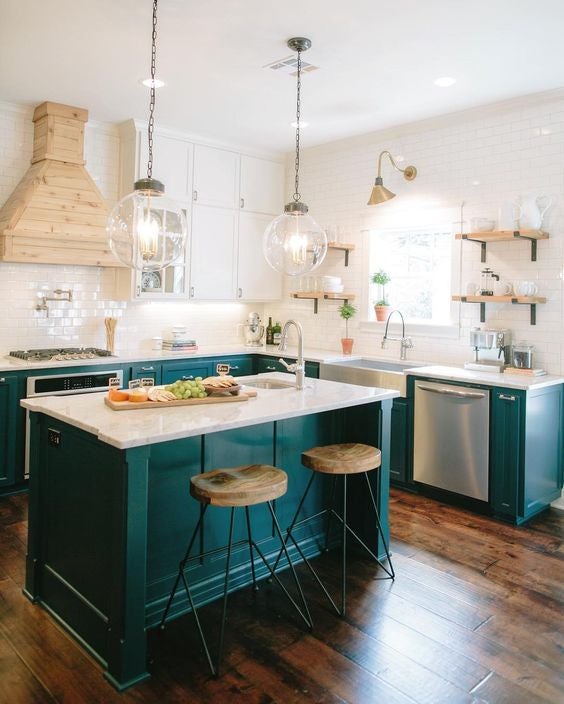 10 Teal Home Decor Ideas- elegant kitchen