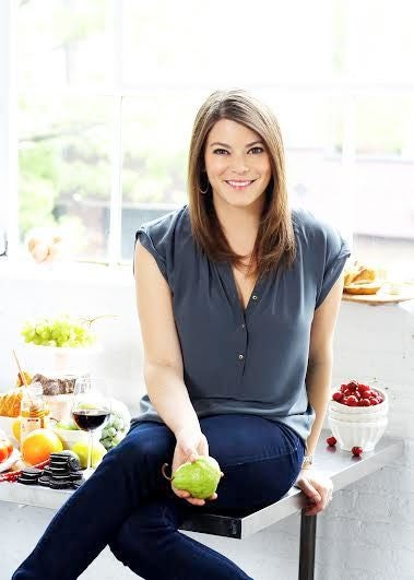 gail simmons shares 10 entertaining tips–and we’re listening!