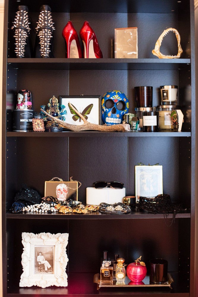tiny closet hacks you need to try–NOW
