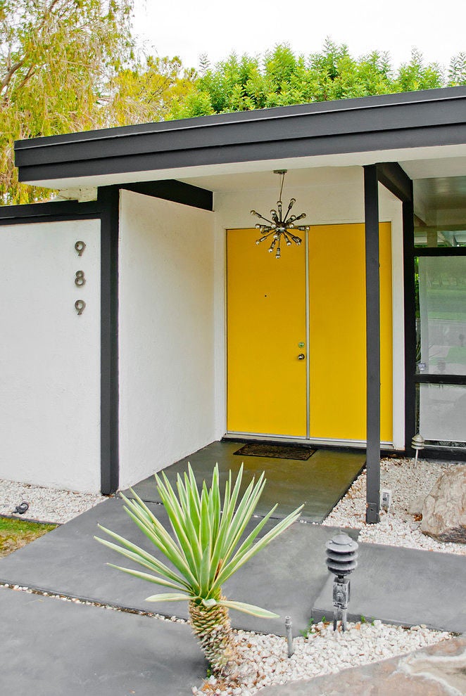 14 Yellow Front Doors That Are Pure Happiness