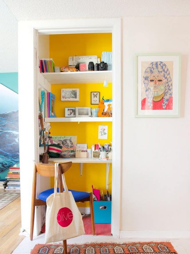 12 home offices that are actually closets!