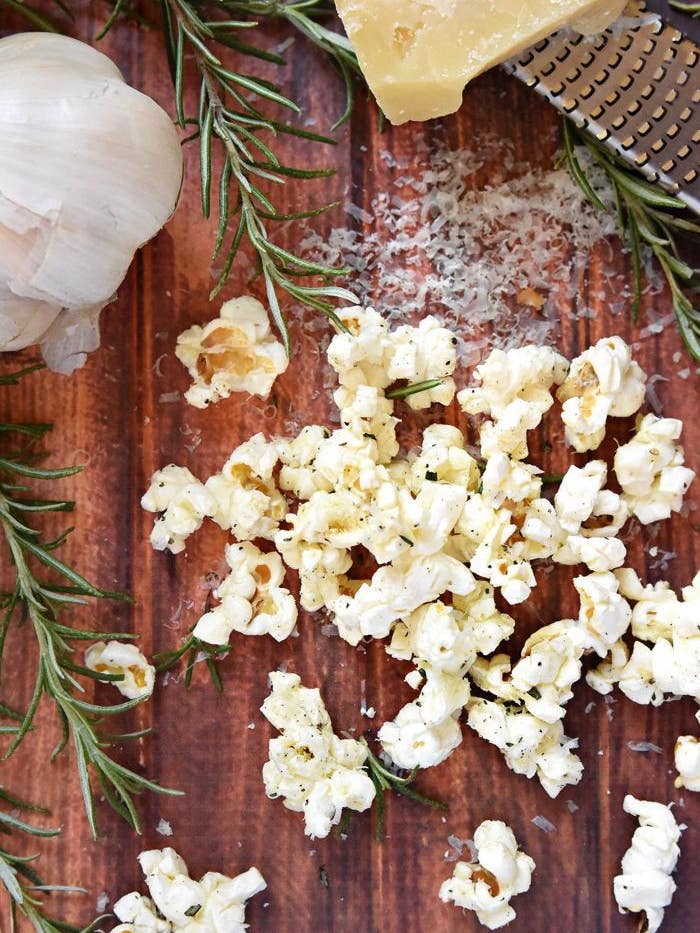 8 scrumptious popcorn recipes for movie night