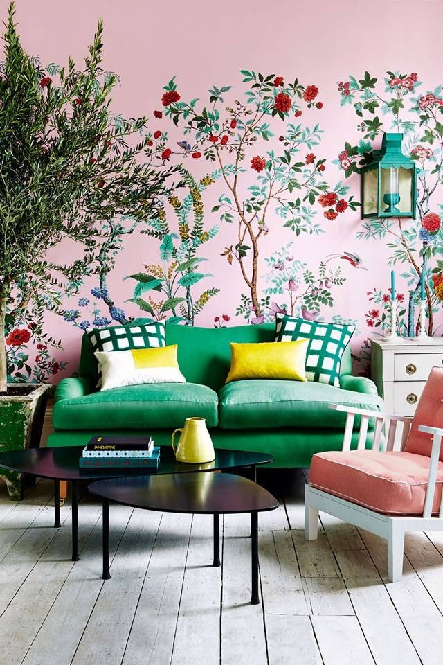 Wallpaper Ideas for the Living Room pink and chinoiserie