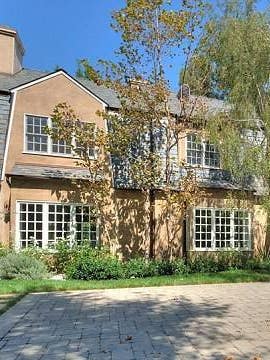 adele's new beverly hills house exterior