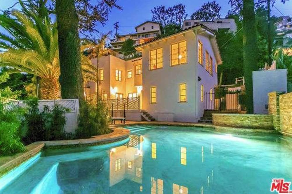 nate berkus design white california home with pool