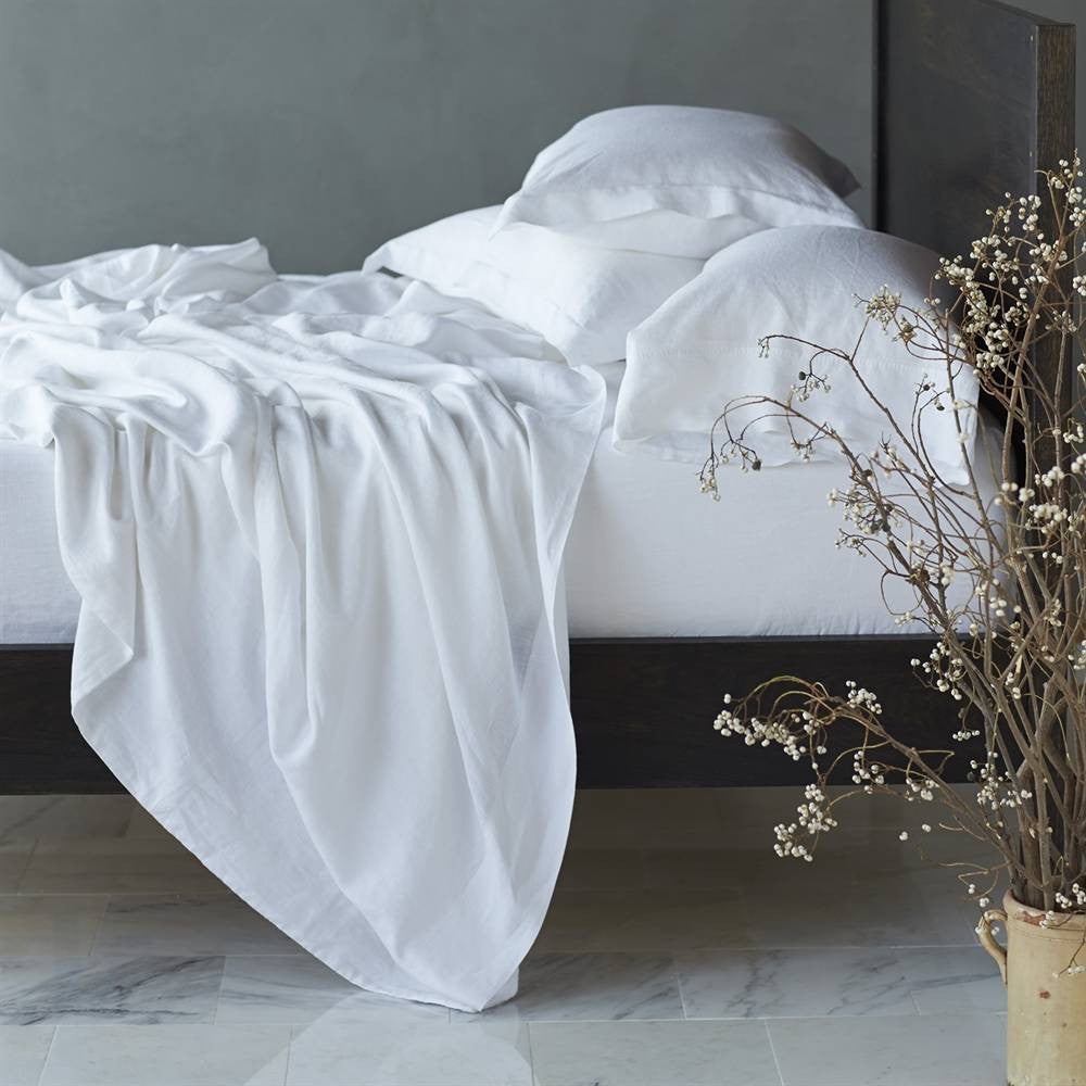 how to prepare your home for the holidays white linens