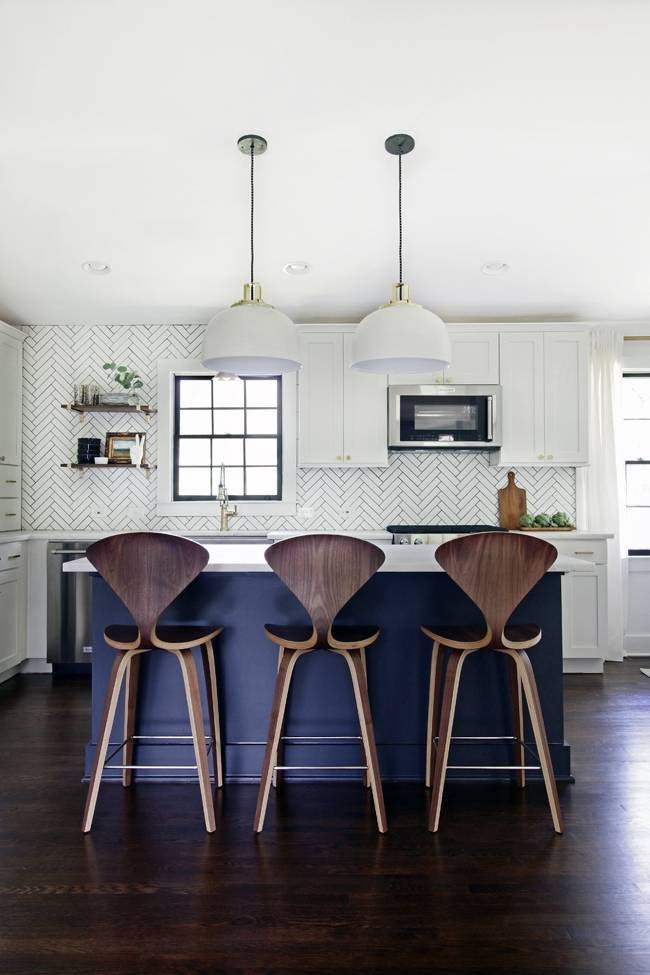 Decor Mistakes And Their Solutions Tile Navy Kitchen
