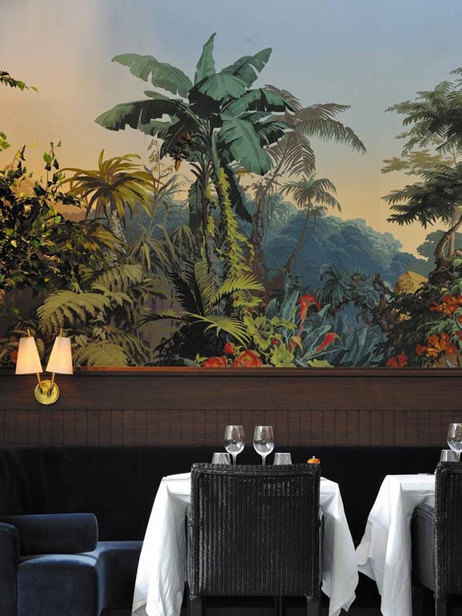16 Restaurants with Wallpaper We Love