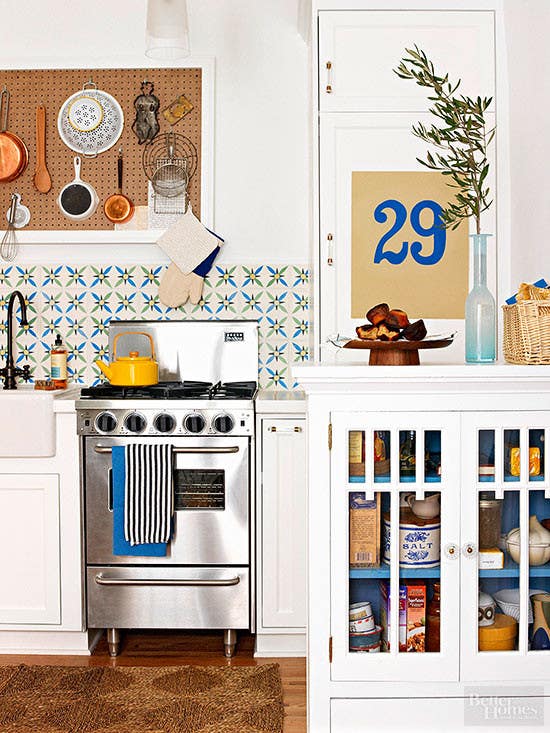 14 Ways to Organize a Tiny Kitchen Detox Things