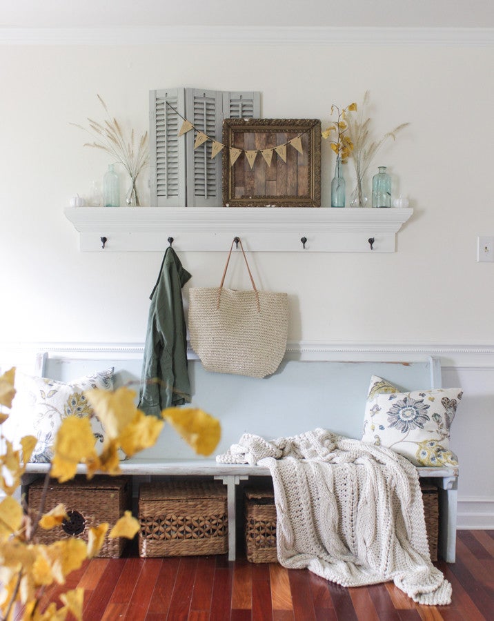 12 Beautiful Farmhouse Decorating Blogs to Follow shades of blue