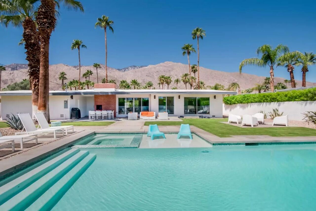 The Best Airbnb’s at Every Price Point for Coachella palm springs stunner mid century
