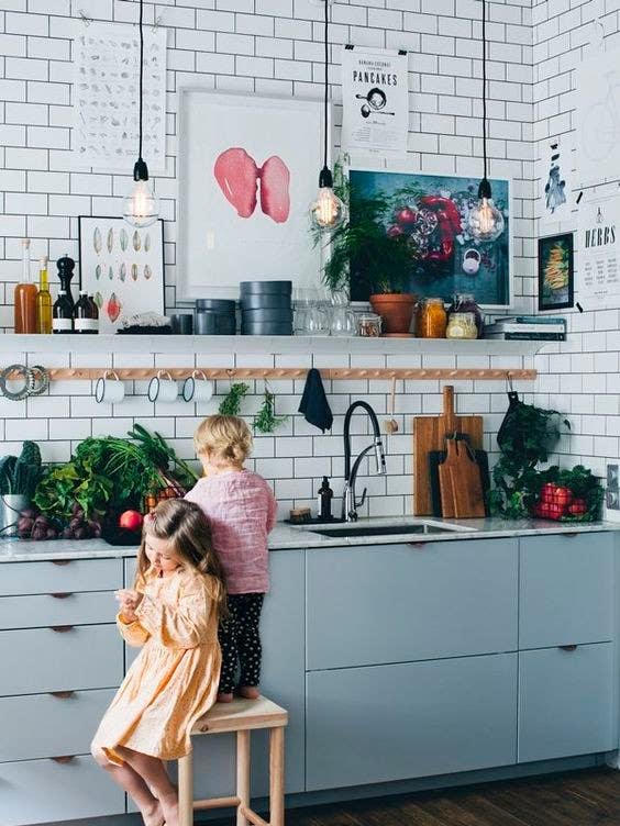 14 Reasons to Hang Artwork in Your Kitchen: Inspiration