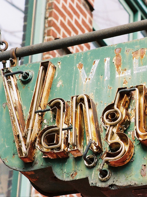 In The Spirit of La La Land, Here are 13 of the Best Jazz Clubs Around the World: Village Vanguard, NYC