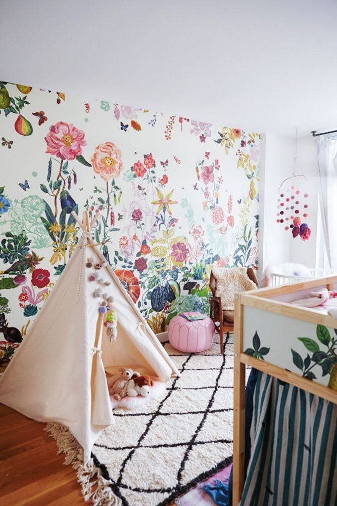 14 Wall Decor Ideas Perfect For Your Kidâs Room: Secret Garden