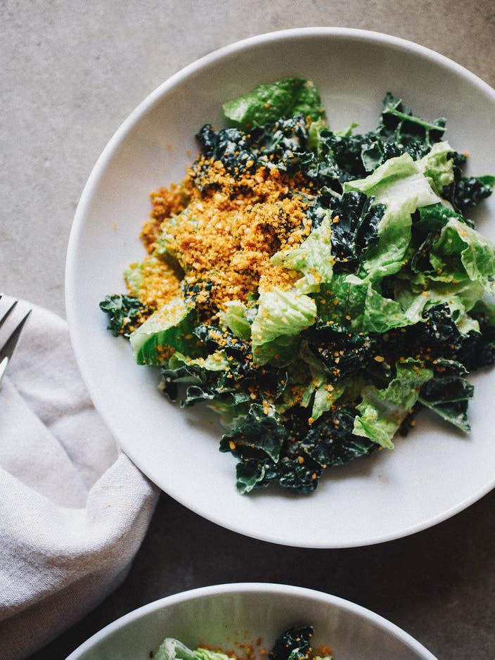 12 Crazy Yummy Recipes with Nutritional Yeast: vegan caesar with smoky nut crumble
